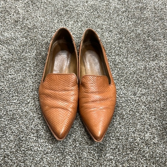 Frye Kenzie Venetian flat brown leather women’s size 8.5 pointed toe - Picture 3 of 10
